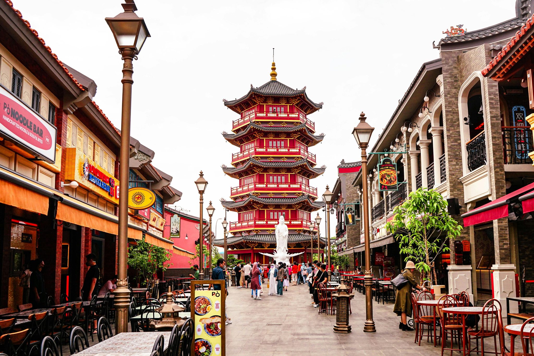 How Restaurants Should Select Their First Asian Market: A Strategic Market Entry Blueprint